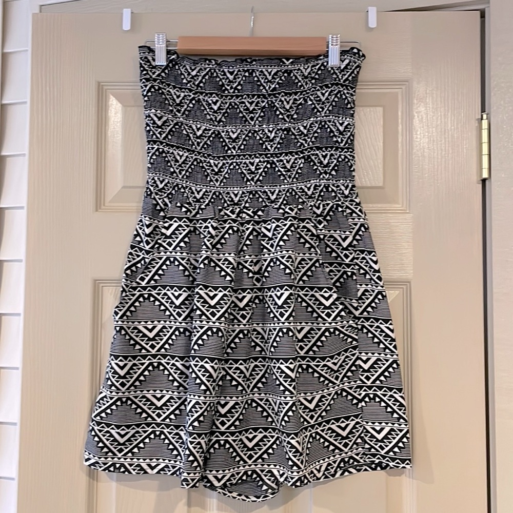 Strapless romper